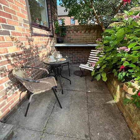 Ebor House Cosy 3-bed House With Parking * York